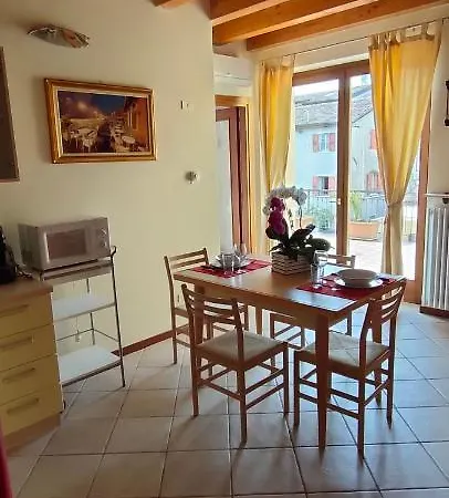 Alla Vecchia Scuola 3* Lazise