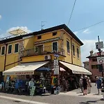 Alla Vecchia Scuola Guest house Lazise