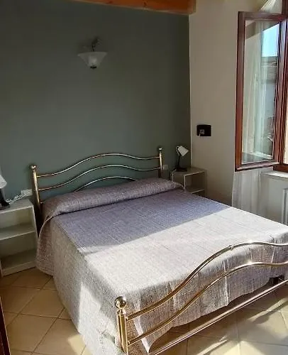 Pensión Alla Vecchia Scuola Lazise